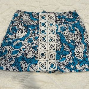 EUC Lilly Pulitzer zippered skort size 8